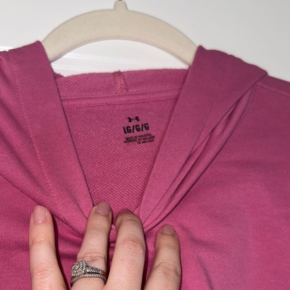 Under Armour Sweatshirt - Picture 5 of 8